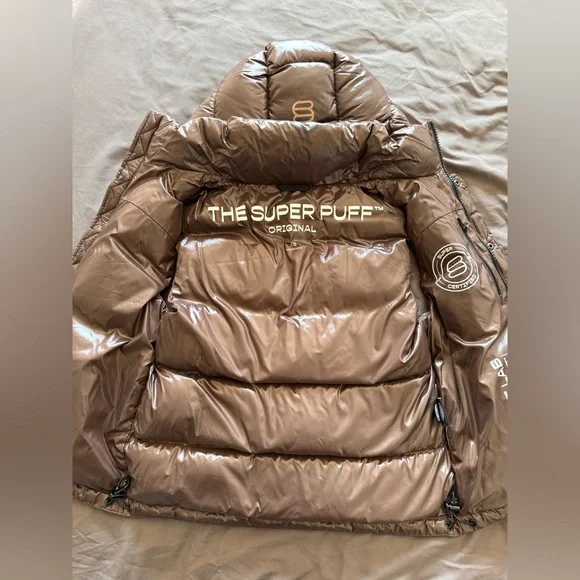 ARITZIA THE SUPER PUFF VEST HIGH GLOSS - Picture 6 of 8